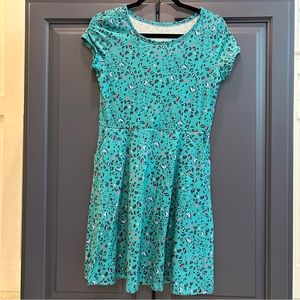 SO Girls Size 14/16 Dress with pockets